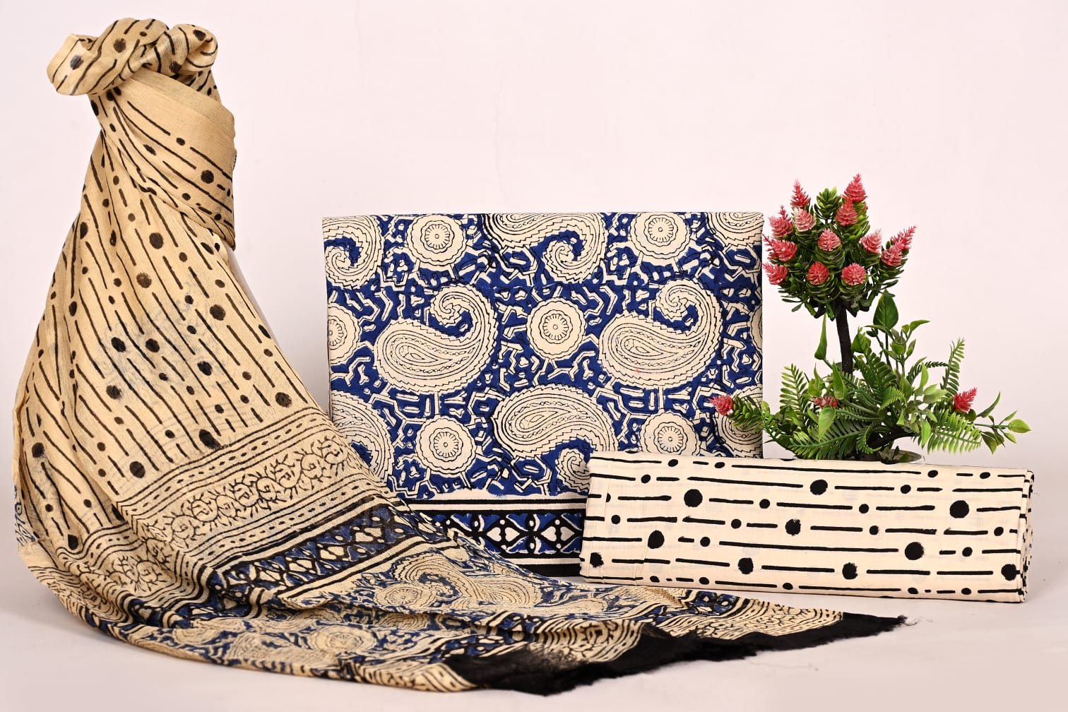 Hand Block Printed Cotton Dress Material with Chiffon Dupatta – Weavesmart