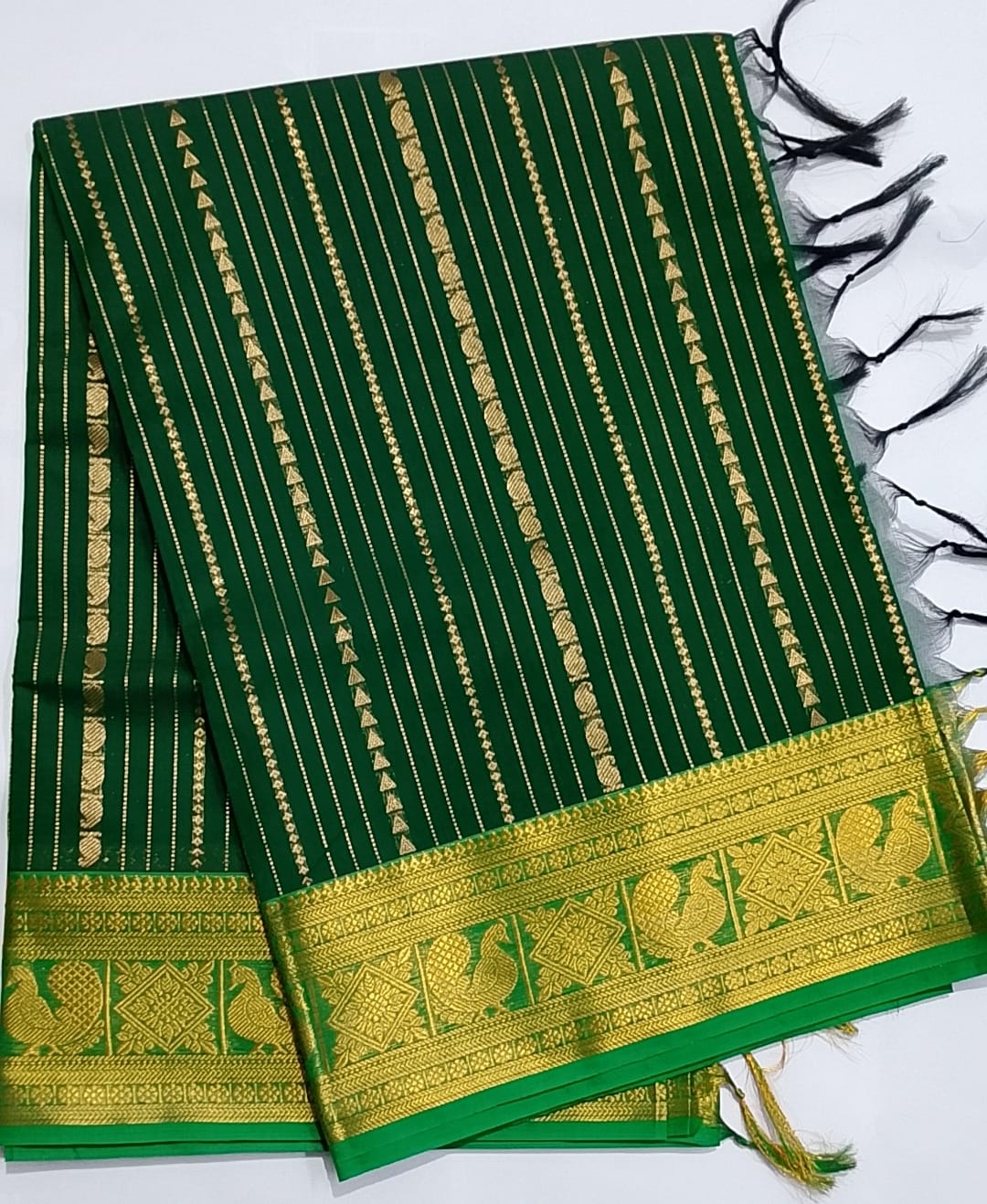 115931f04abf231cbf675e8d5810e4d90069df1d97a5072f5430debec182c695