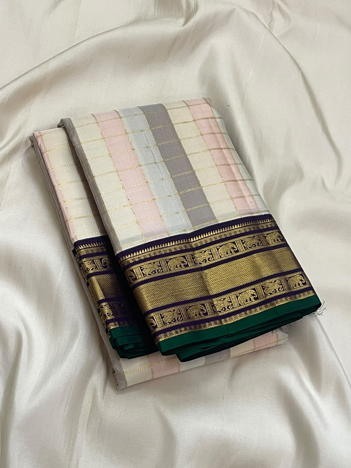 140e043143b5911dbbb471cb0e2e0c817cf2a4e198ce2d793d27cf0455017546
