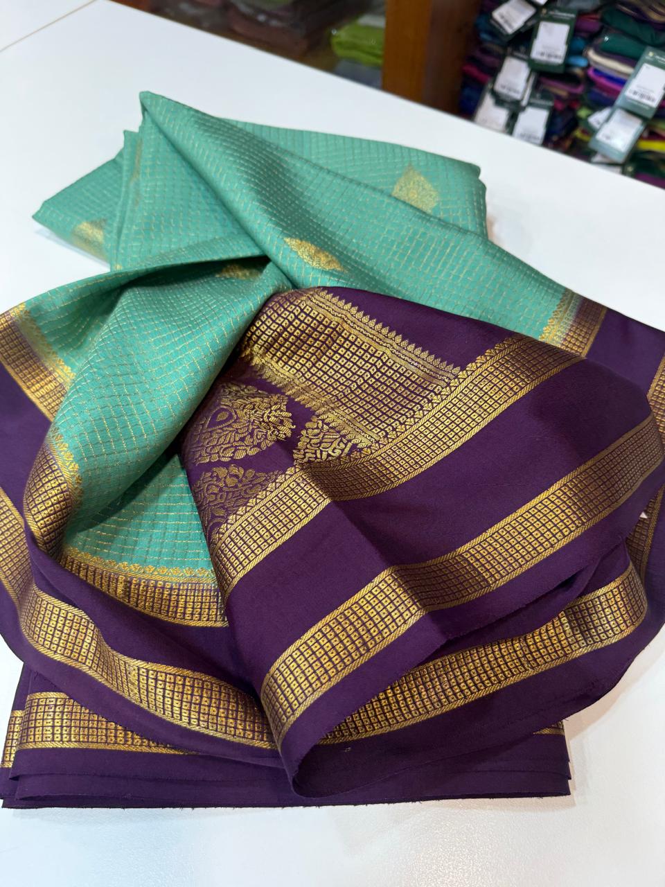 26d255486b3033867c8e48d9c74e21fe596e0d9de5cd78817508e8ede7f9412b