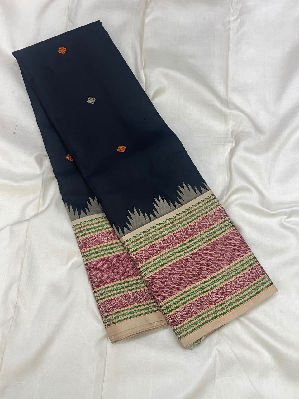 295890e70ad5126f8905761d613addb6188e92dfe26dffc7776a5434b87cd5fb