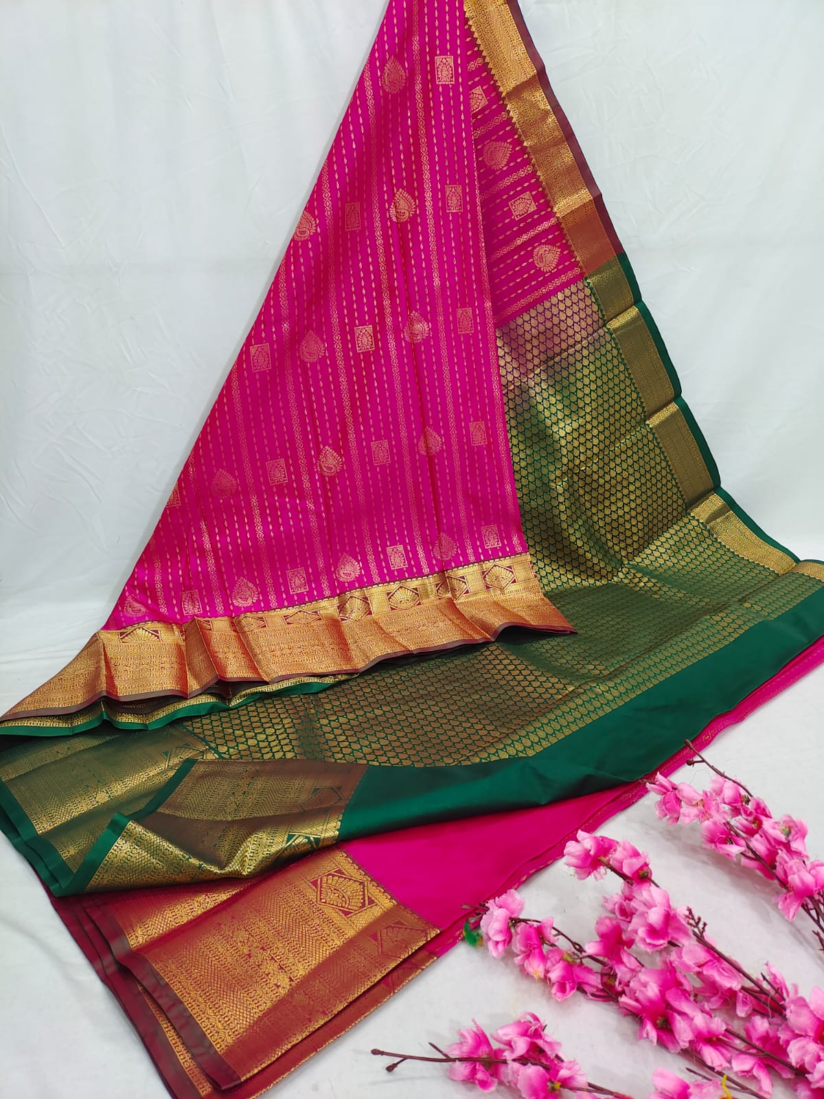2b770c6ba596f3f90dd4f6c345b42715227a1eec6d5670f18c454835d208f97e