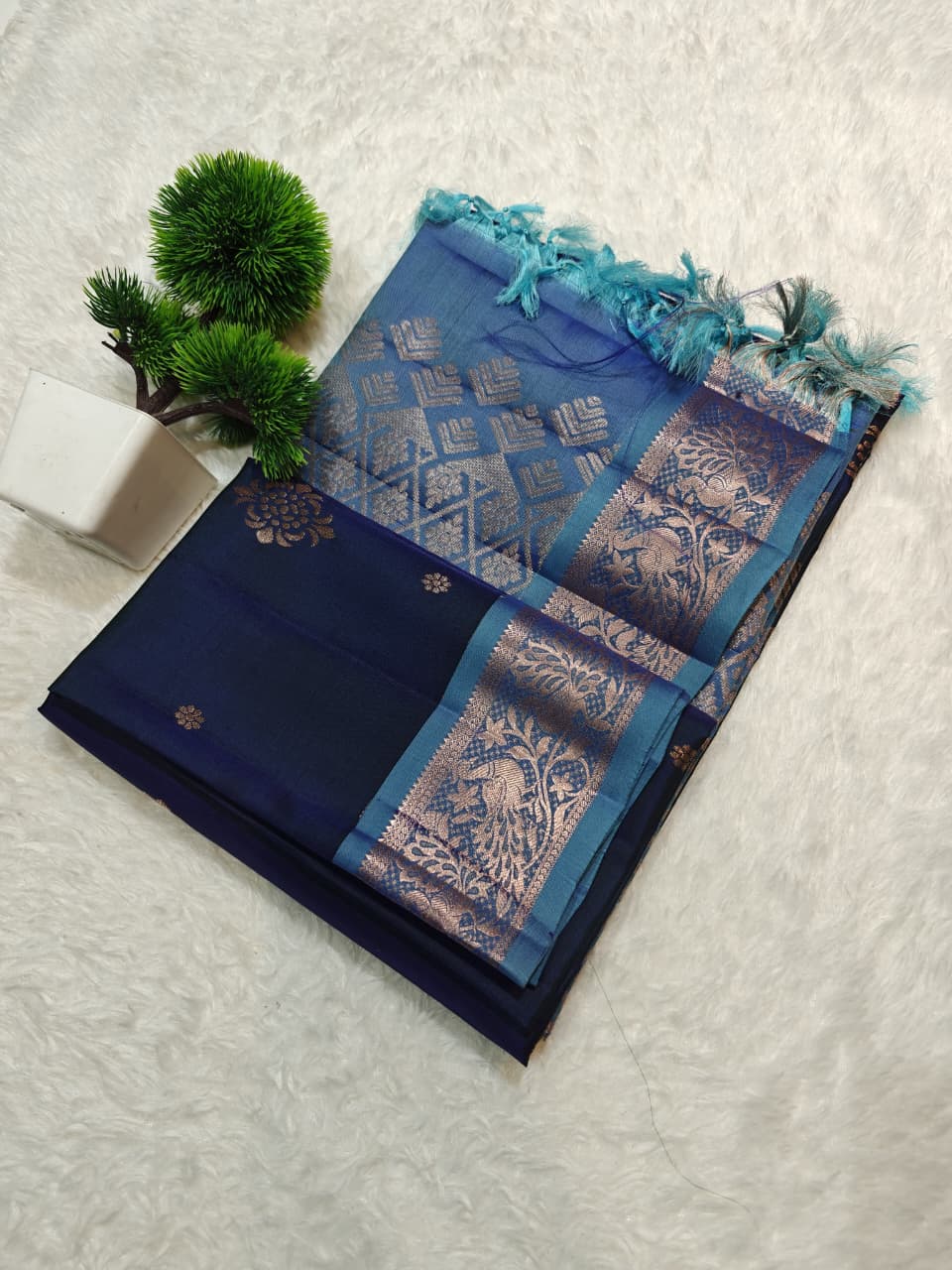 37ebf7147ca4396b590be6519aed215d00819db9f298054f0775419dc45c6db5
