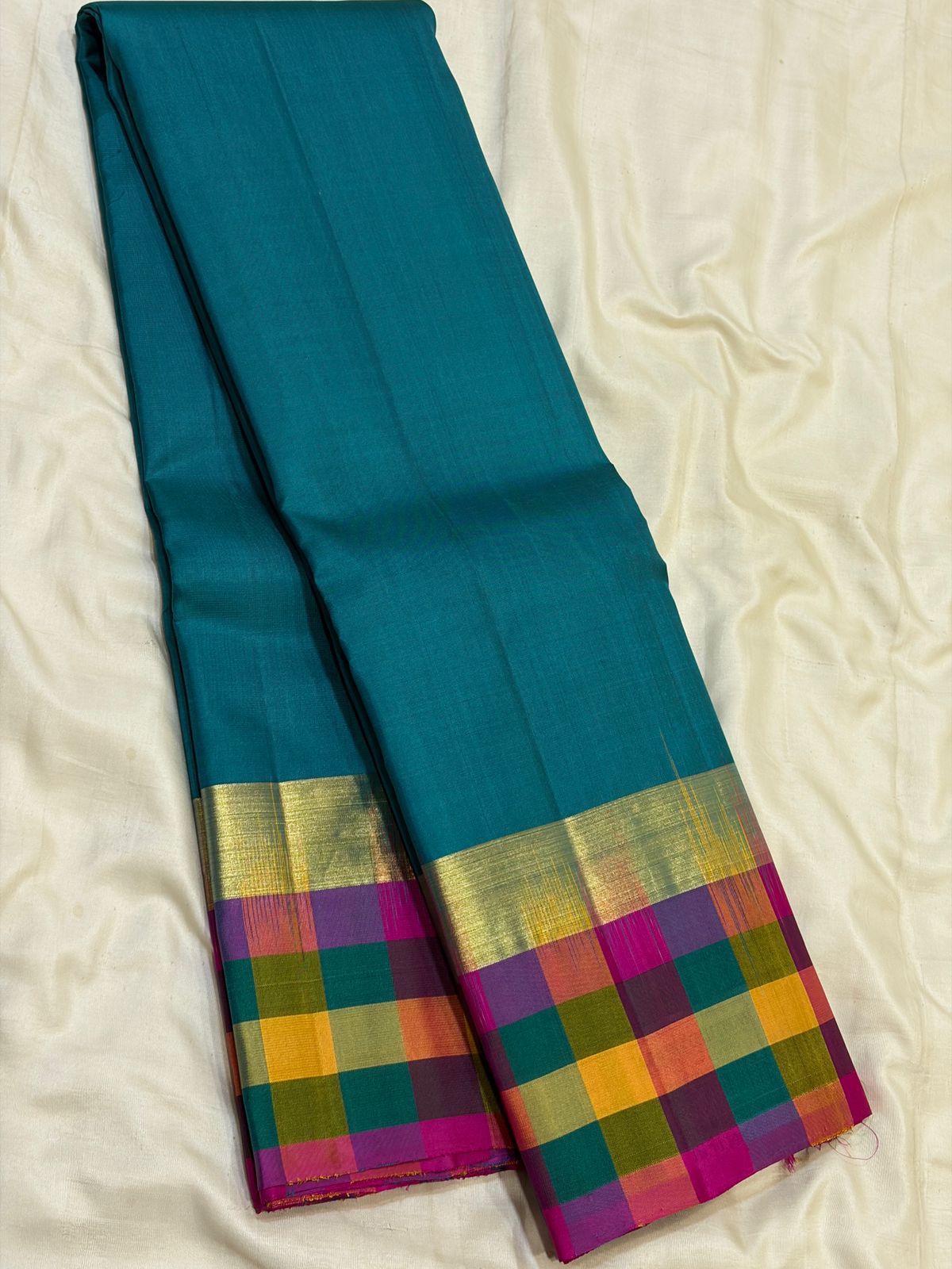 4dcd6b7ea9c4b264047db792011845816b005aca6a6542f725ad670f2954bfd2