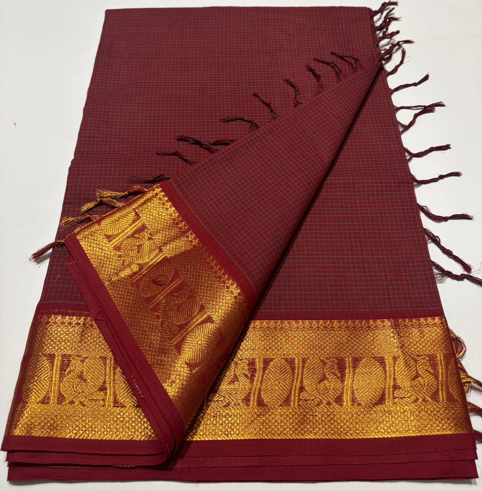 5bffb9c8997f223216cd75f134ef26d5e04a96fa027934128be55774ae9258c0