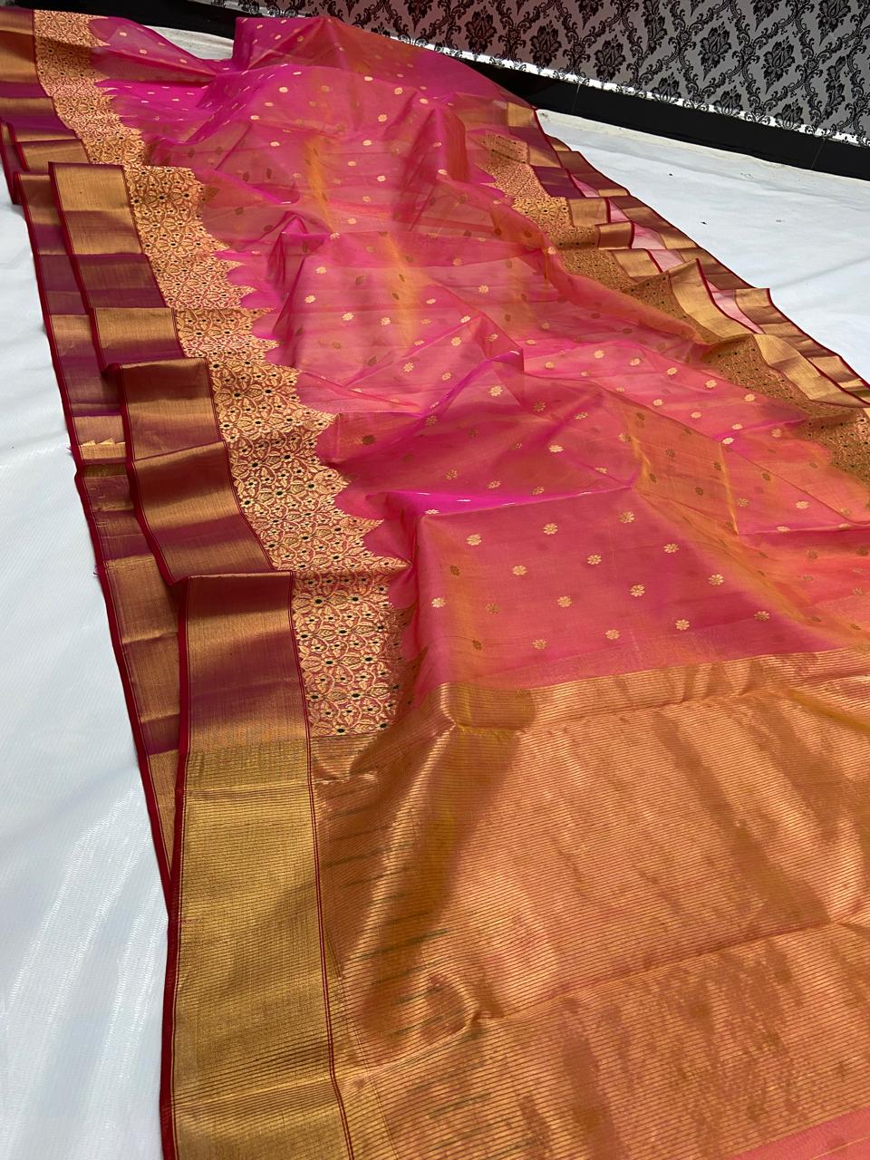 5d76e370e3a688581bf6c77d993ddb9351a37062c9f1c7f69981983e140b4ce6