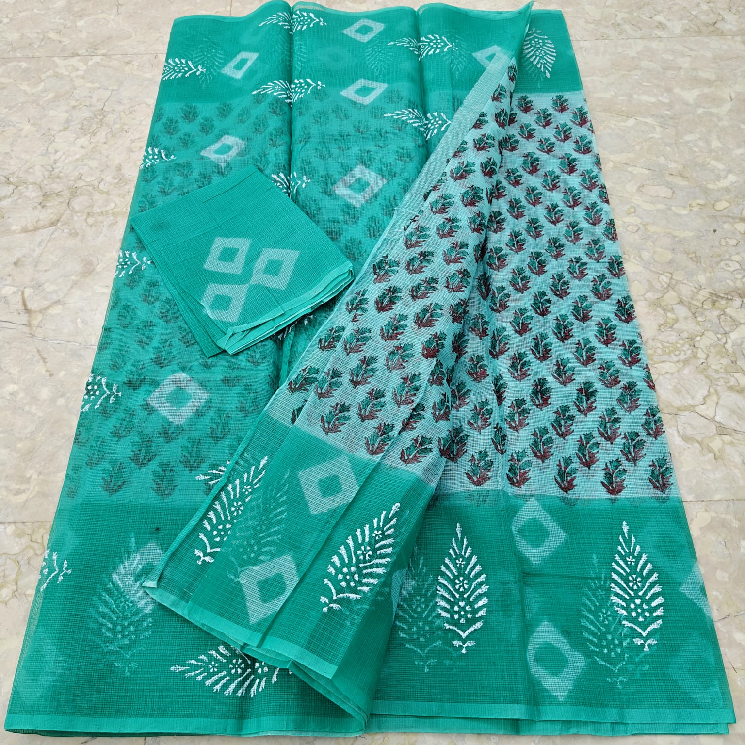 643ee3d5d6bc0b33a3525195bb1050713ae753b0e1b82a7e33a28b6966a740e5