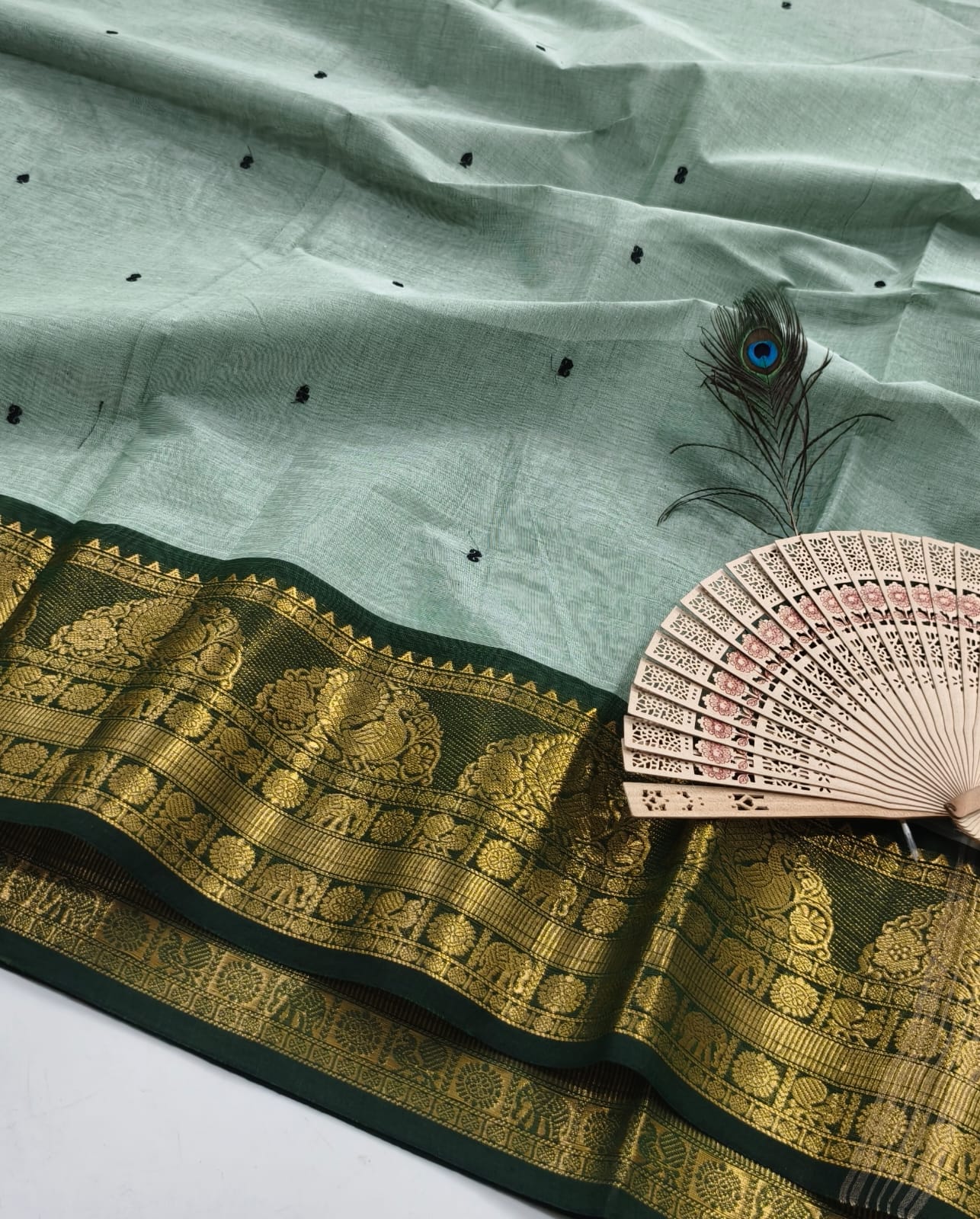6fca40c9ca70fc0f7305b28ed386748e8af162bbb2c1cb60a7743d18d4cf8751