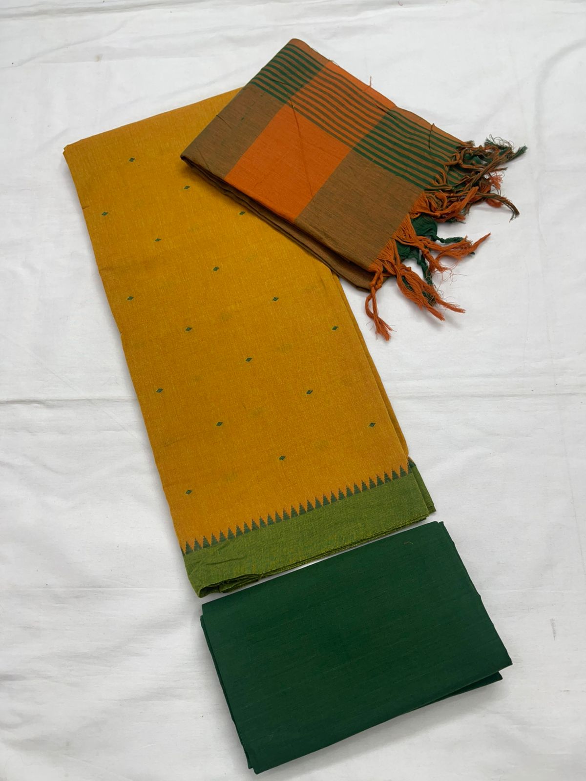 b41dab3cddb527fe1f4771cb1f8e7e0fc5da068fc4182f035c20efa120c1a1fd