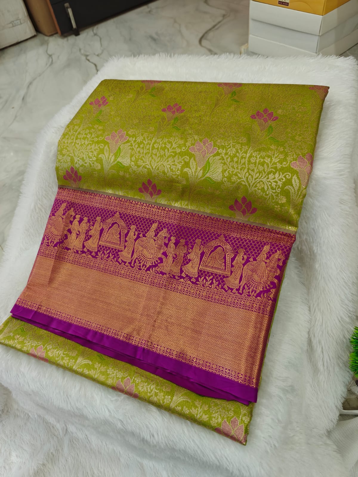 bfb9f65169915348fc9669a4a10eea28882e1ac839b30650fe295bfb61df3a77