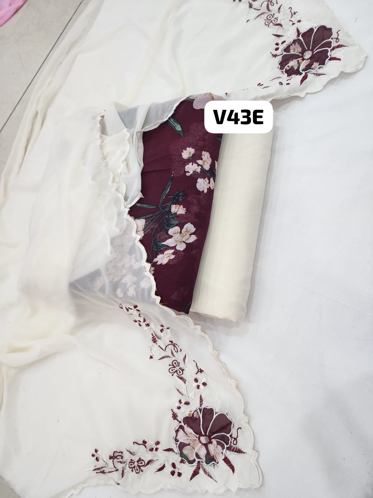 c4481d3ae1d43f62e8c60e323f1f208d5416f157b690a07e5e72b79ef32f2bf4