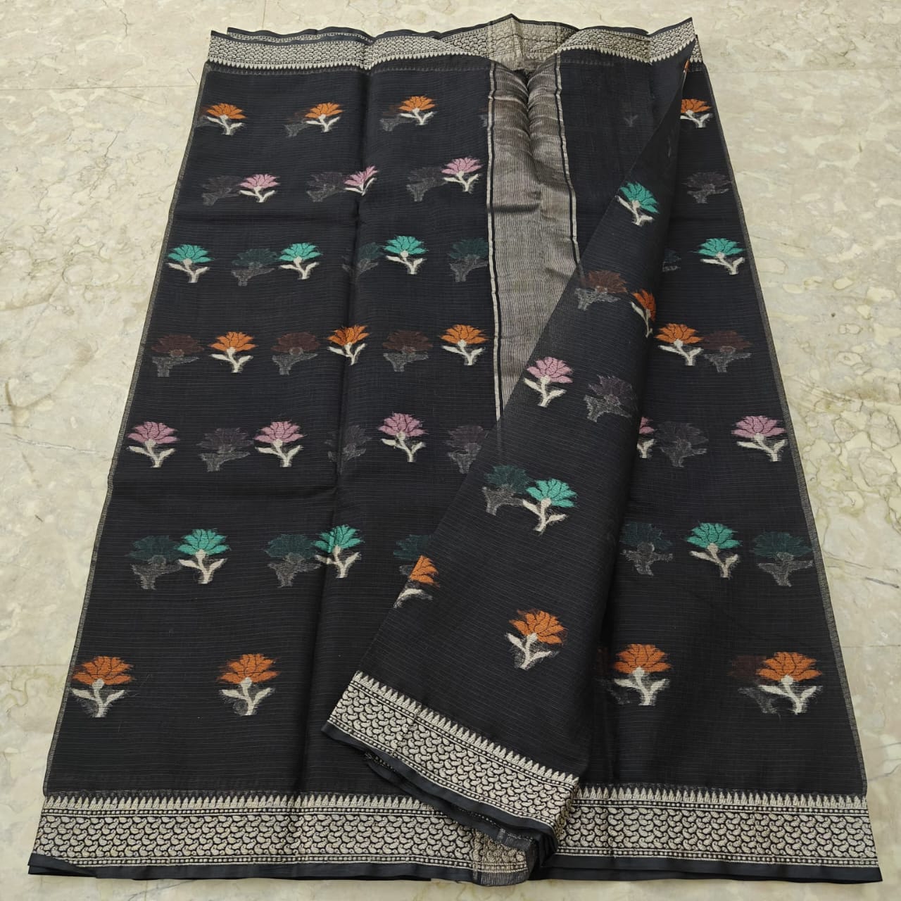 c75c05805c5455ab685731153c9b7909e181cf497f42b22a77b9c919d690289d