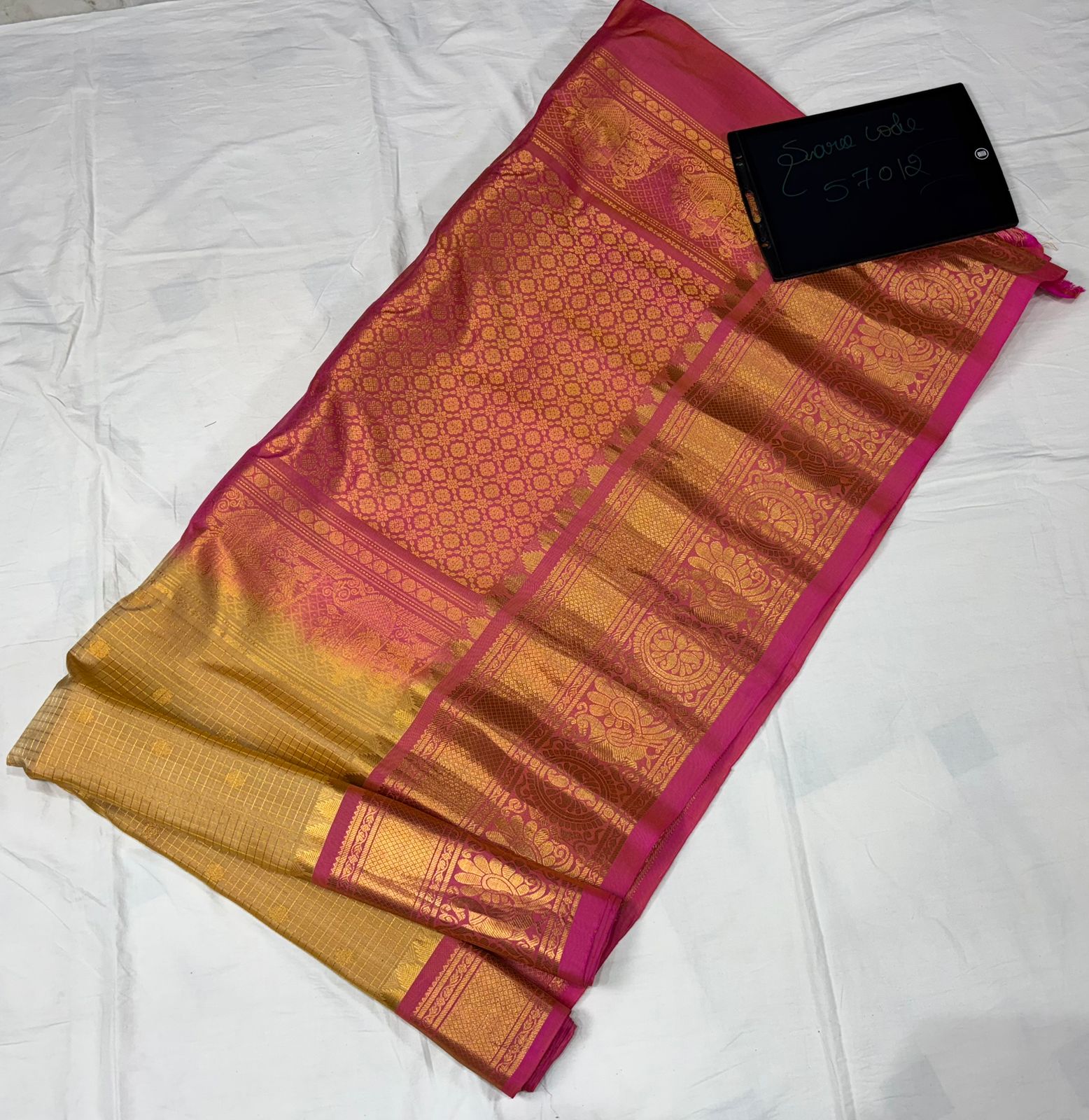 d84b81034e6487b2bbc9d2da71ea59362c8db8b477d7f7e3de766ef62ee899ed