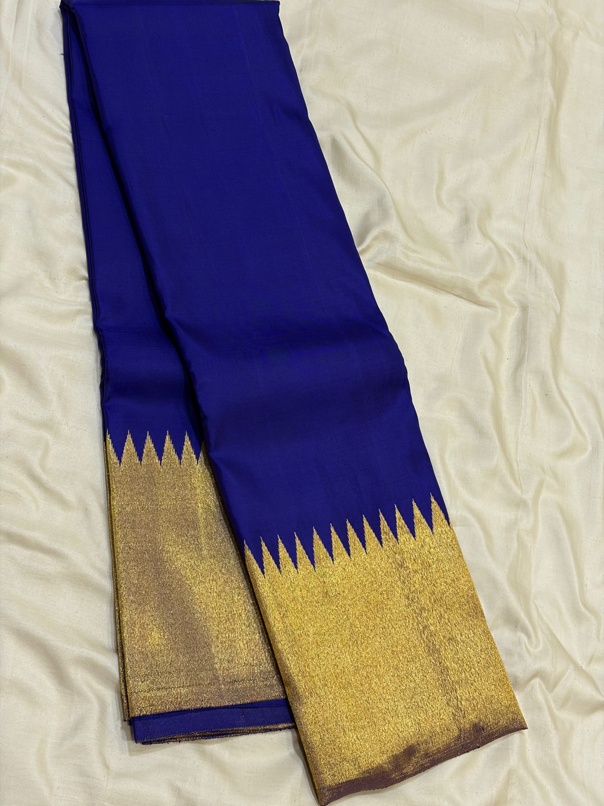 d93d959959c537fec1842da4b64412d6e5e1af9df24137d628e52fe157958928