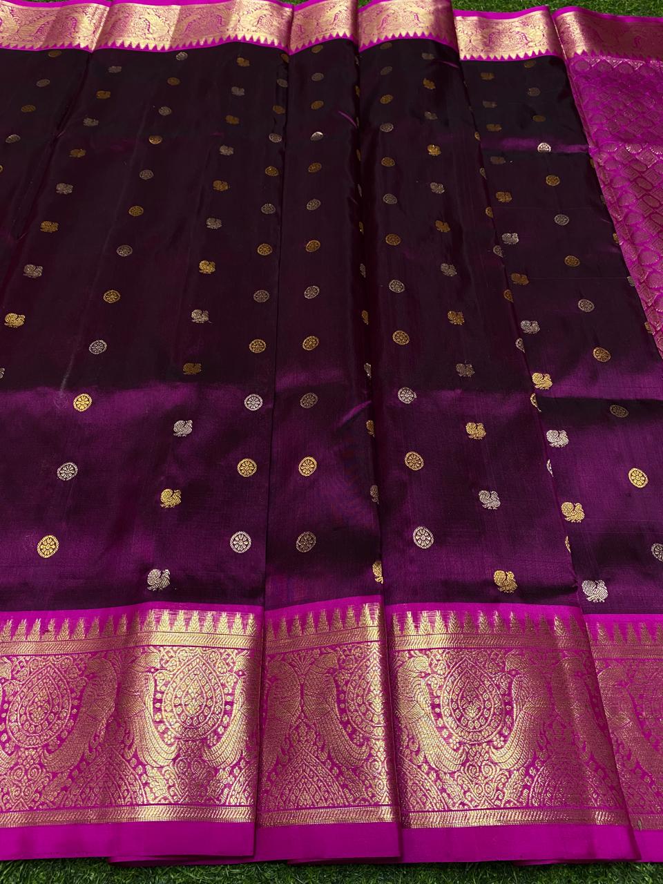 daa1f9be0b8d96a919d85a305fa2e0a76afd129d5d02952734a1e5f438563bc6
