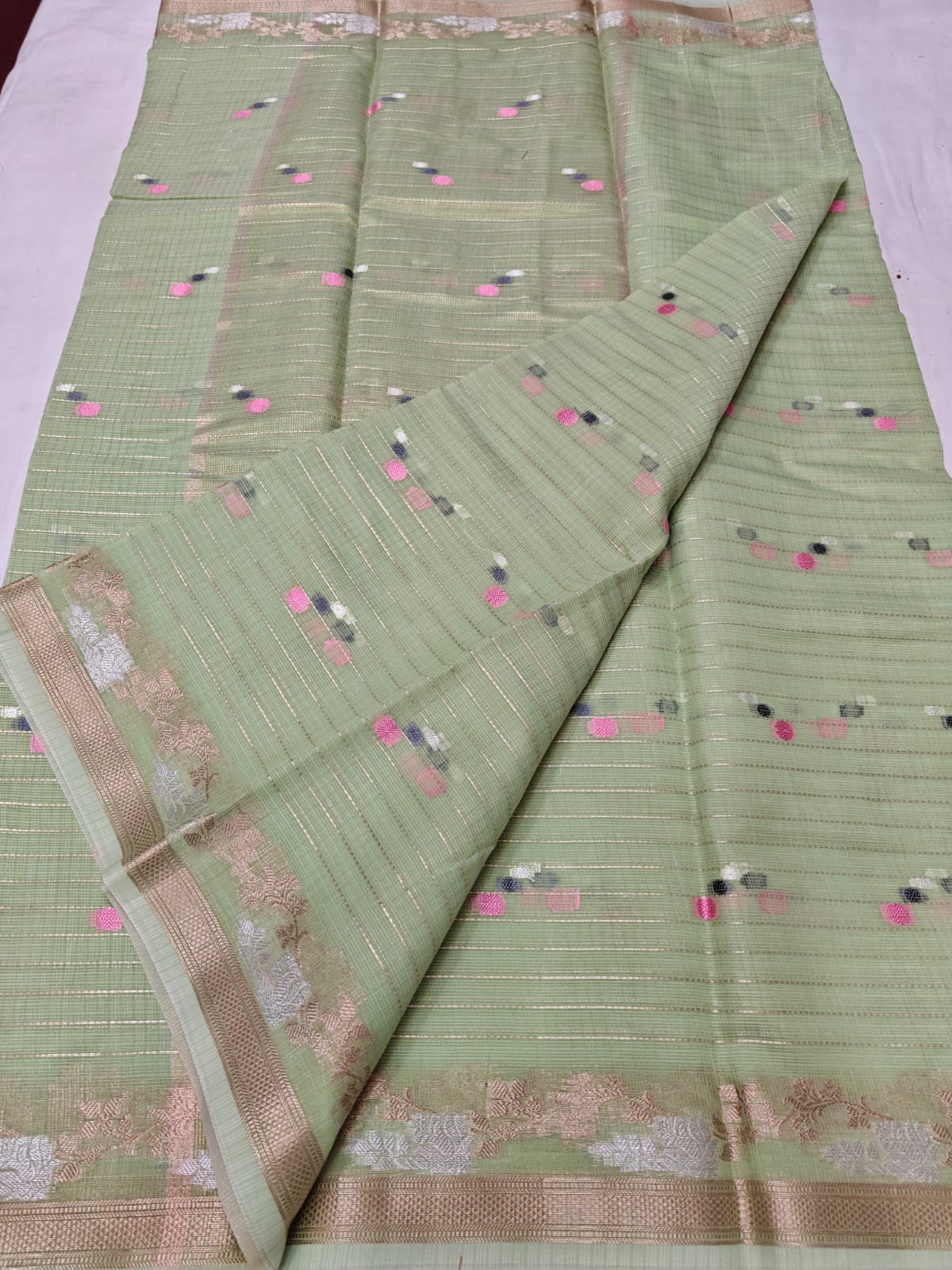 f05dca6a64e962be9f09effced88596d2c32548693d135fd41900e1ac811dcd8