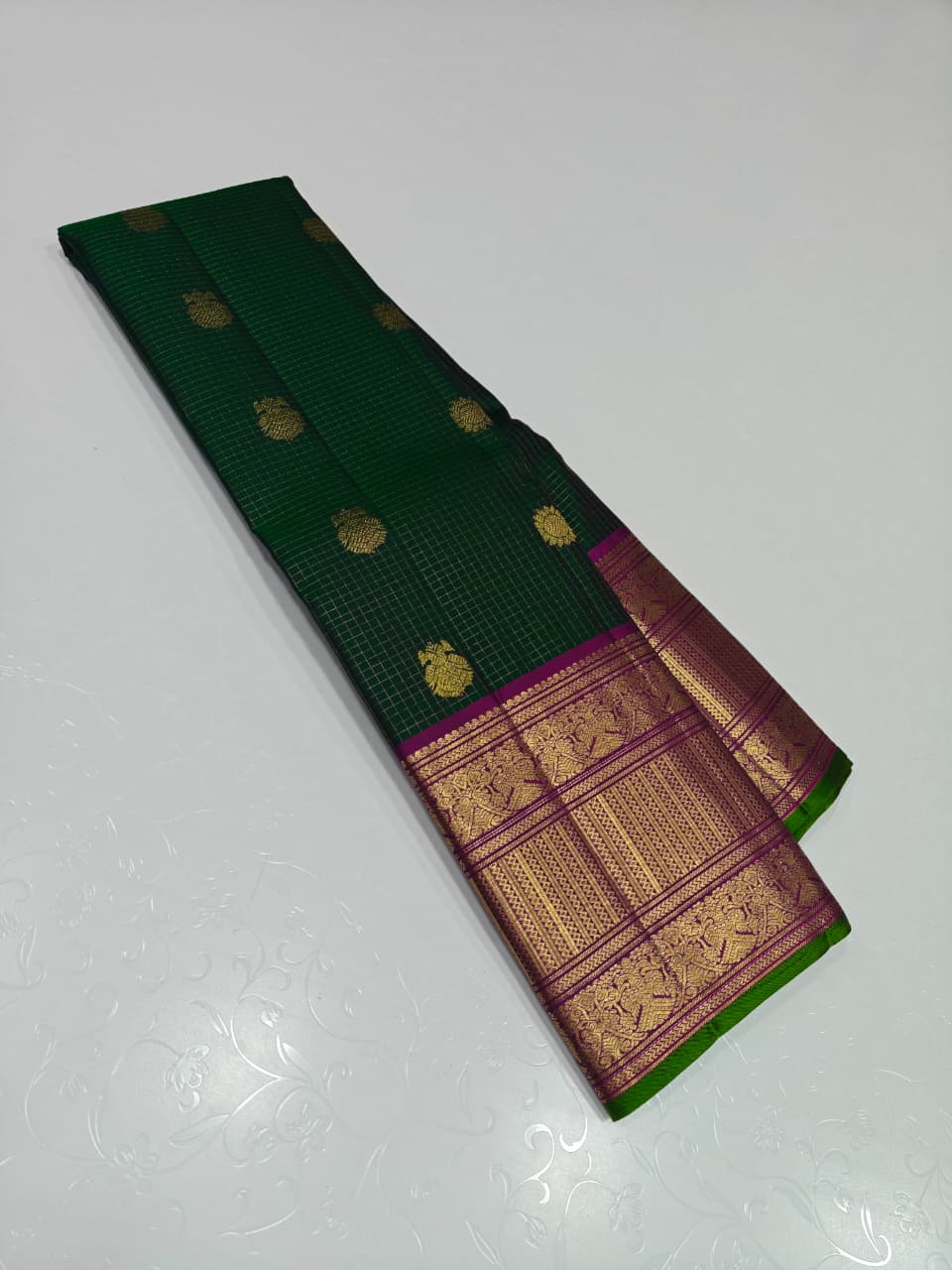 f37747d39396267bed3f0f4035ab1676234759d539cfc81d70c378457bea6fdc