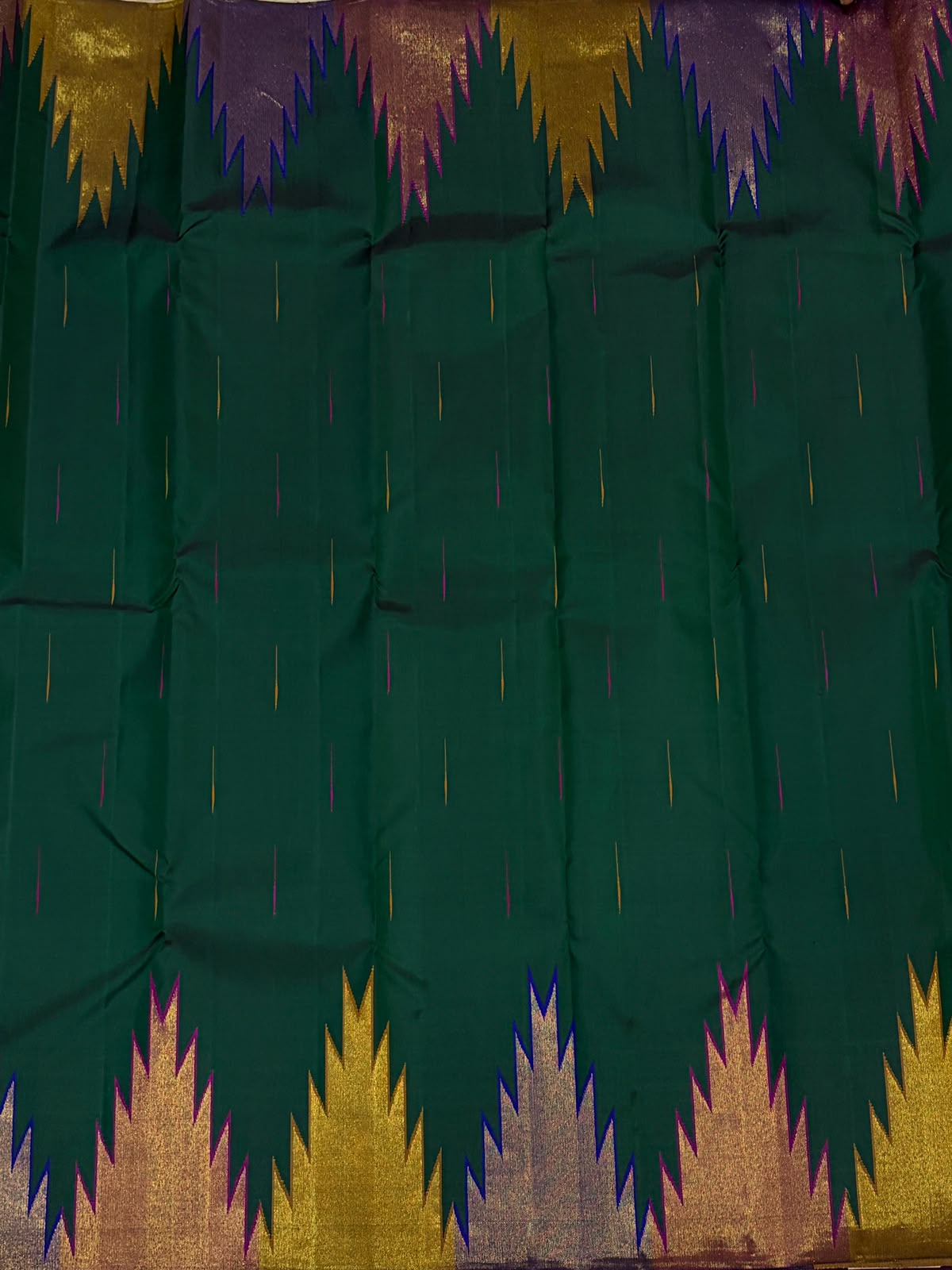 f40991c75e31bf9ffbe546a8ddbe7e3b9357c6ee4374aeb7425387e38eb284cd