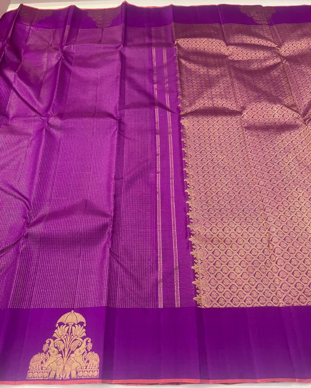 fb5406d34158526617e0bdb5862bdb69186ea3c2ac4cc89bb76137aae4c1c052