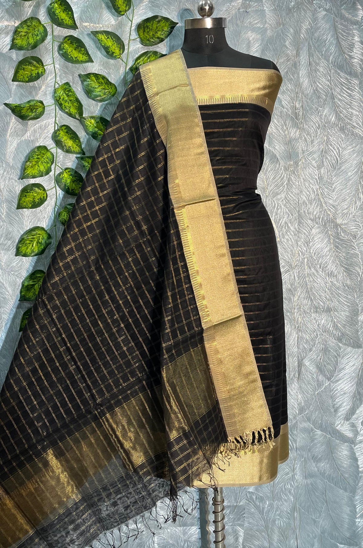 fb71ba1d75319a835fa25839b82895c0517fb424305b79b610238ae2bcf0c089