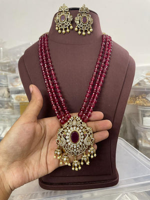 Real Beads Victorian Pendant Set