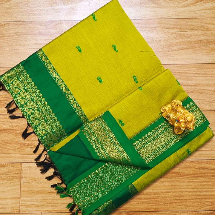 Gadwal Silk / Cotton Saree With Blouse